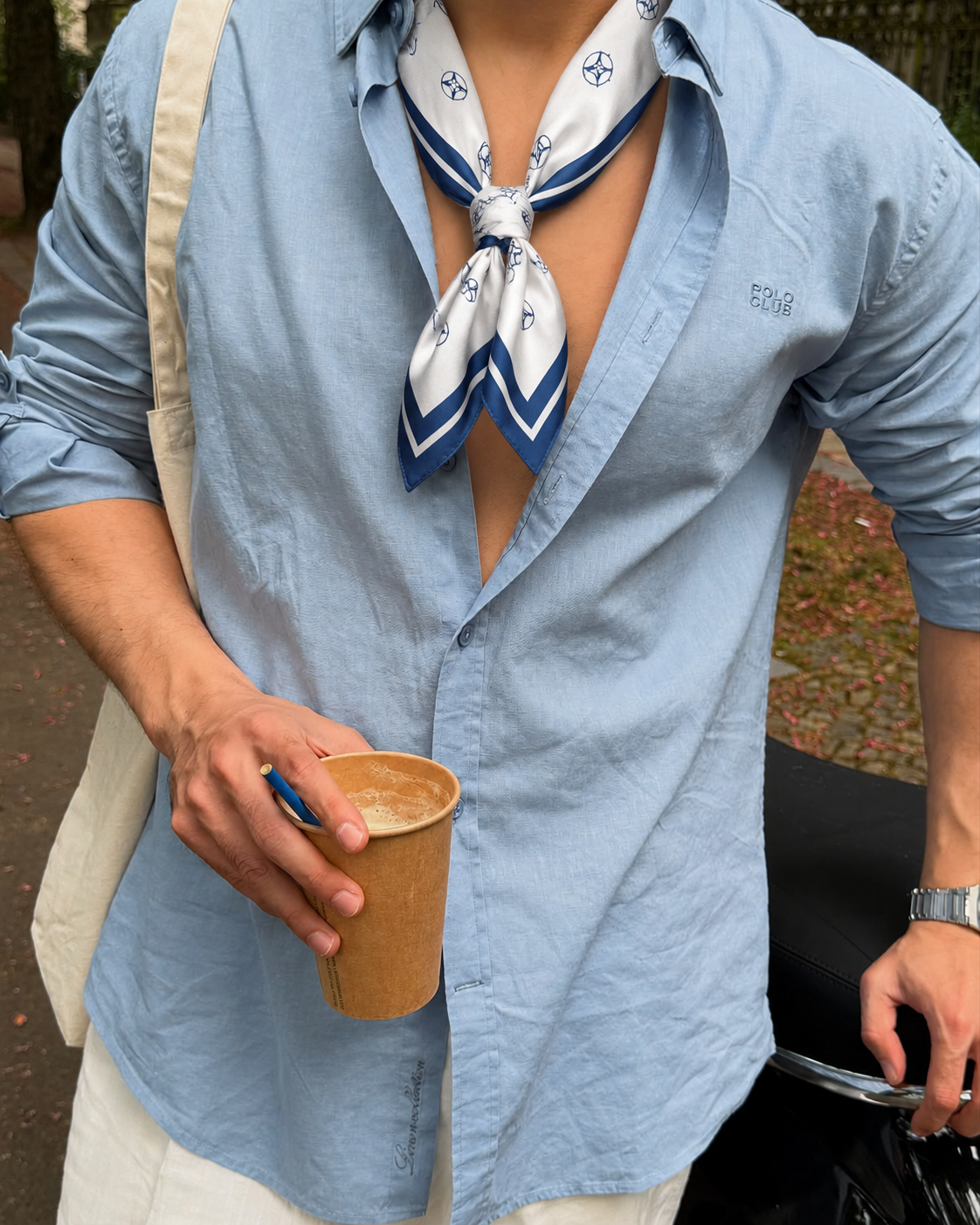 Saint-Tropez Club - White x Navy Silk