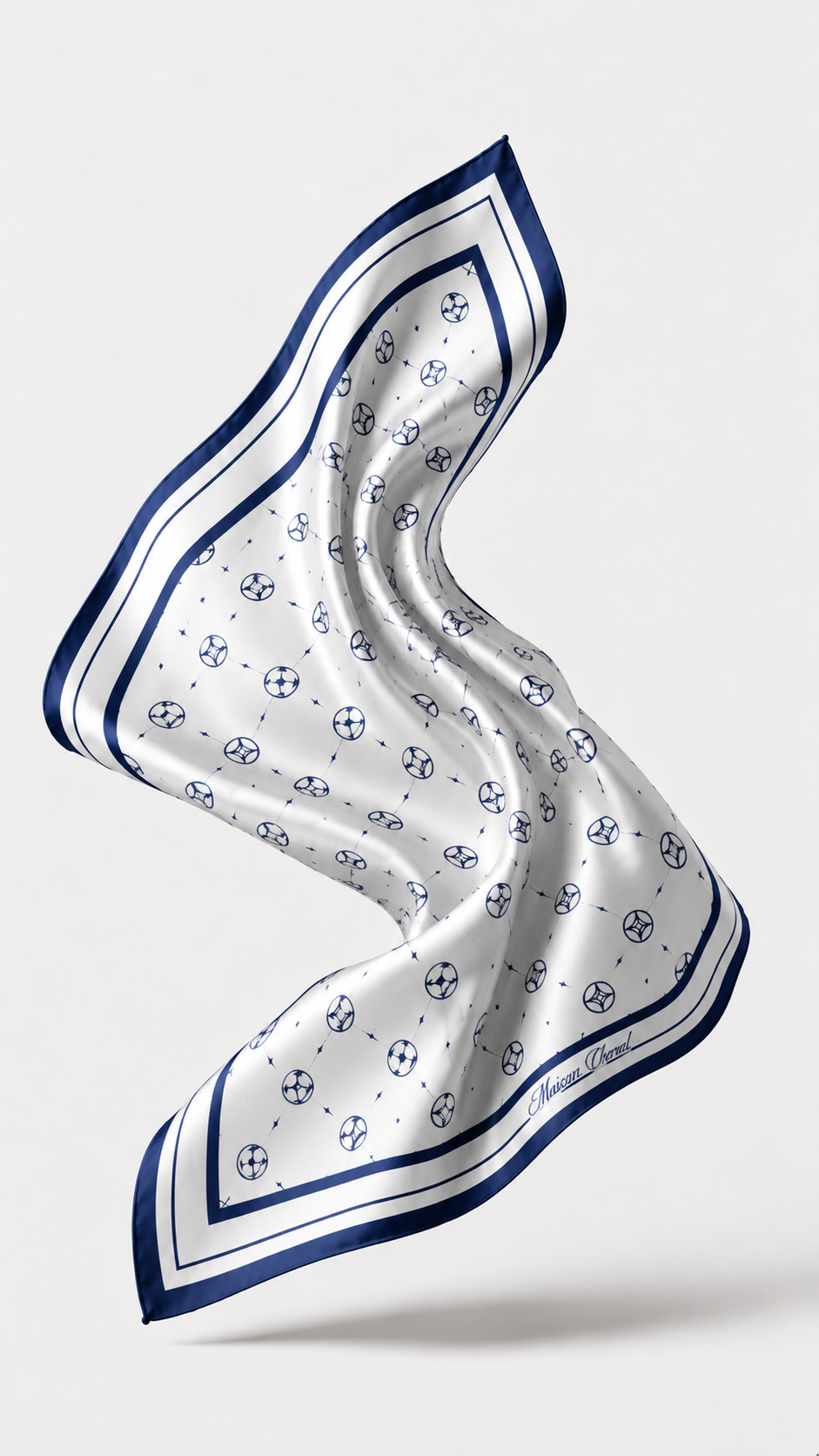 Saint-Tropez Club - White x Navy Silk