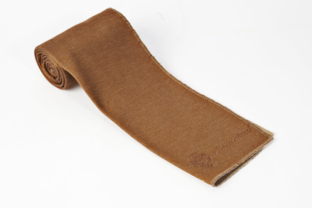Suite 407 — Beige Scarf